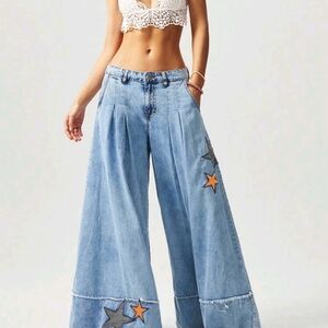 Wide-Leg Blue Jeans with Star Accents
